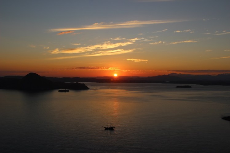 Lever de soleil sur Padar island